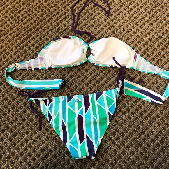 Geometric print bikini - Picture 3 of 5